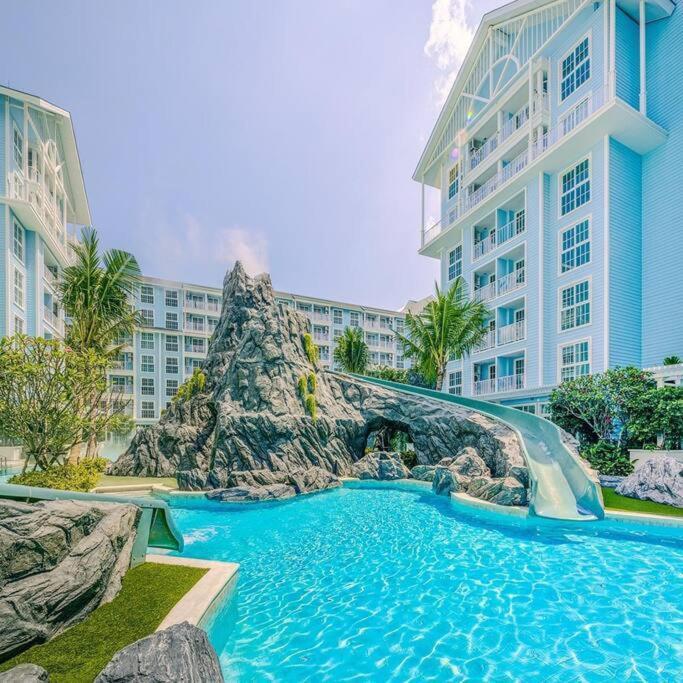 Grand Florida Beach Waterpark Condo Resort Наджомтьєн Екстер'єр фото