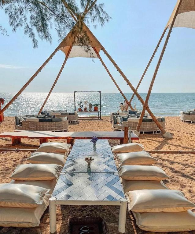 Grand Florida Beach Waterpark Condo Resort Наджомтьєн Екстер'єр фото